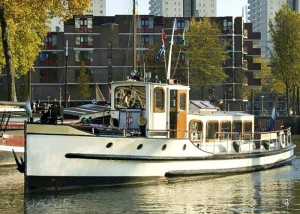 Rotterdam 1 boot voor asverstrooiing of asbijzetting in de havens van rotterdam