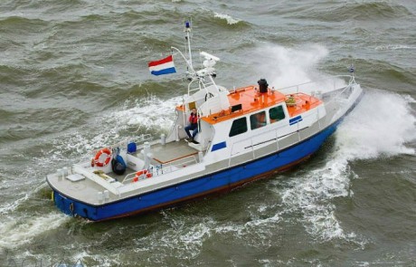 asverstrooiing-den-helder-reddingsboot-waddenzee-noordzee-asbijzetting